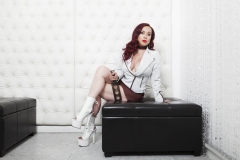 Mistress Daria Dallas Bondassage White Leather